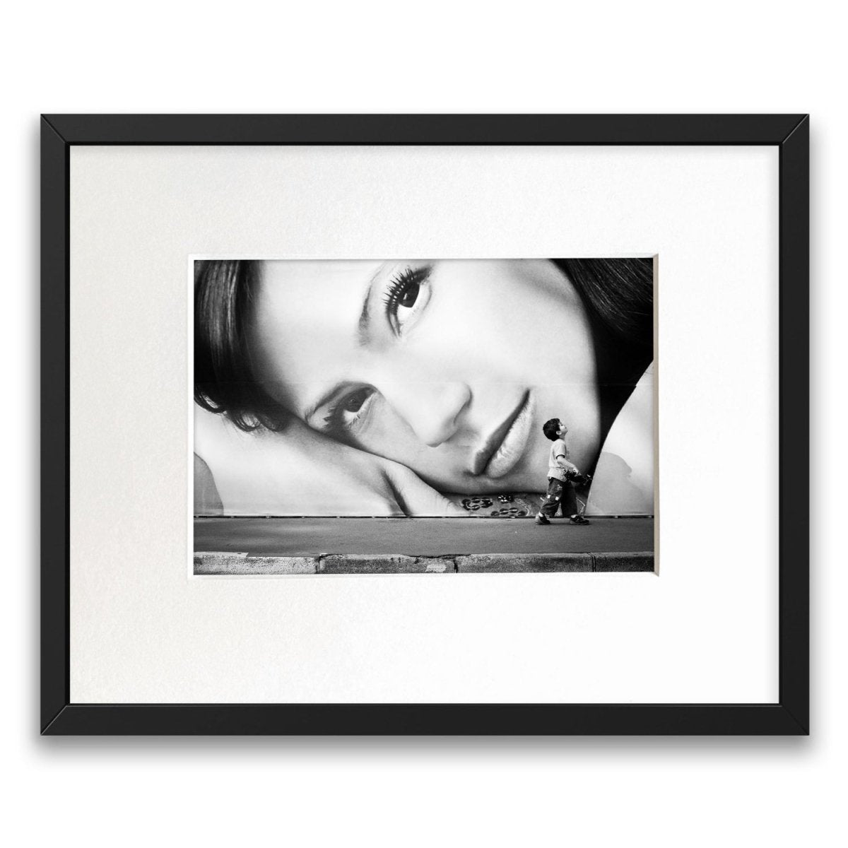 Le regard d'une mère - Photographie d’art en noir et blanc en édition limitée à collectionner - Jef Baecker