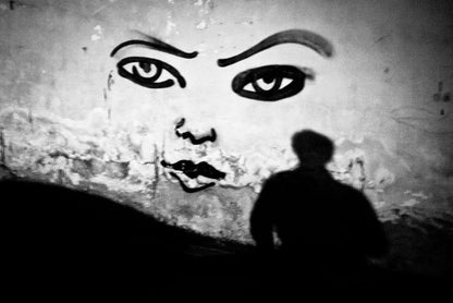 Regarde moi - Photographie d’art en noir et blanc en édition limitée à collectionner - Jef Baecker
